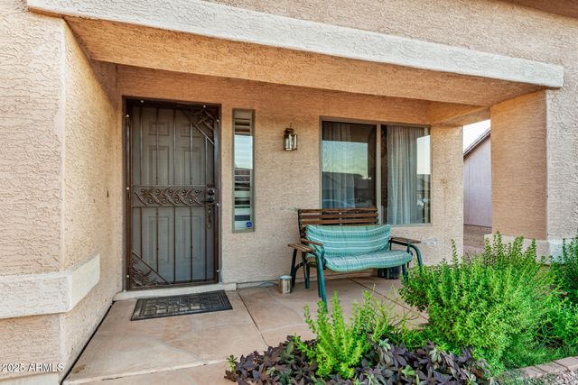 8441 W MINNEZONA Avenue, Phoenix, AZ 85037