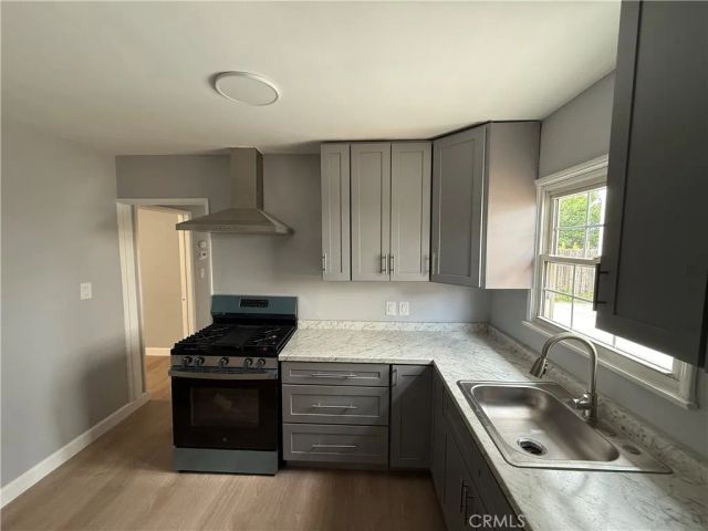 10172 Vena, Pacoima, CA 91331