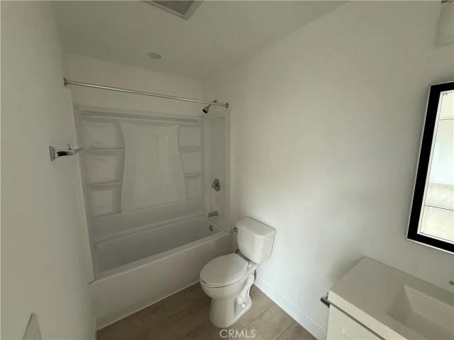 10172 Vena, Pacoima, CA 91331