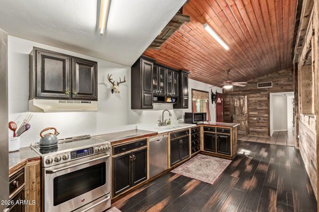 3730 E KINGS Avenue, Phoenix, AZ 85032