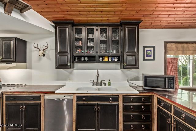 3730 E KINGS Avenue, Phoenix, AZ 85032