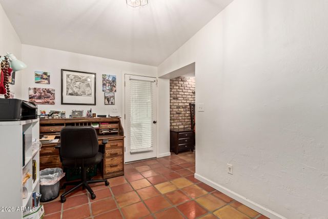 3730 E KINGS Avenue, Phoenix, AZ 85032