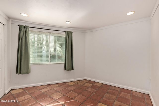 3730 E KINGS Avenue, Phoenix, AZ 85032