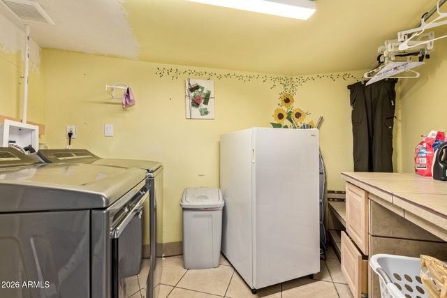 3730 E KINGS Avenue, Phoenix, AZ 85032