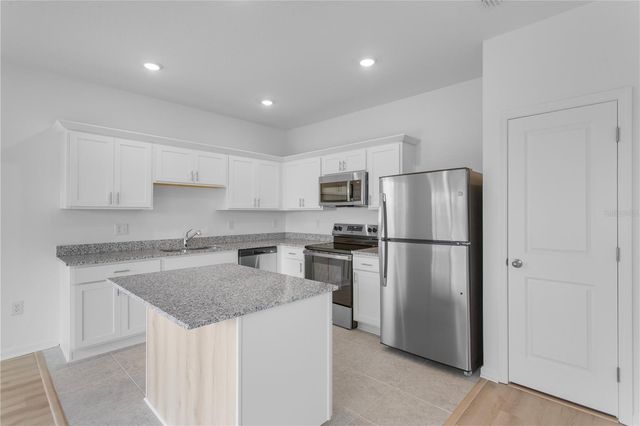 5938 PINEY SHRUB PLACE, St Cloud, FL 34771