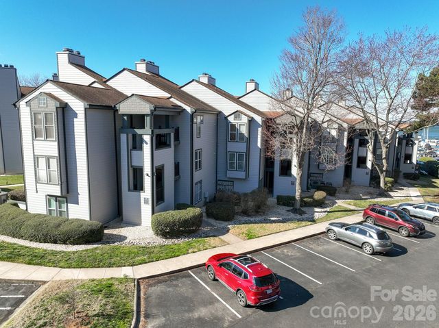 18851 Vineyard Point Lane, Cornelius, NC 28031