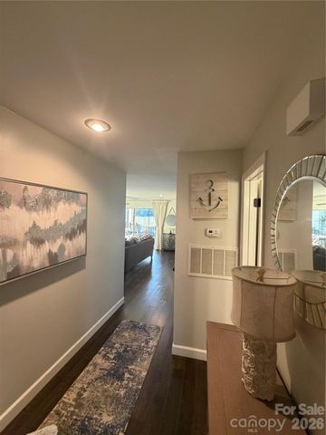 18851 Vineyard Point Lane, Cornelius, NC 28031
