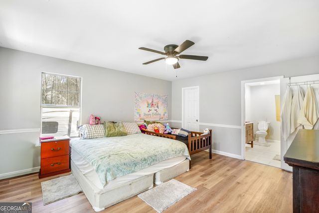 879 Spring Oak Court, Loganville, GA 30052