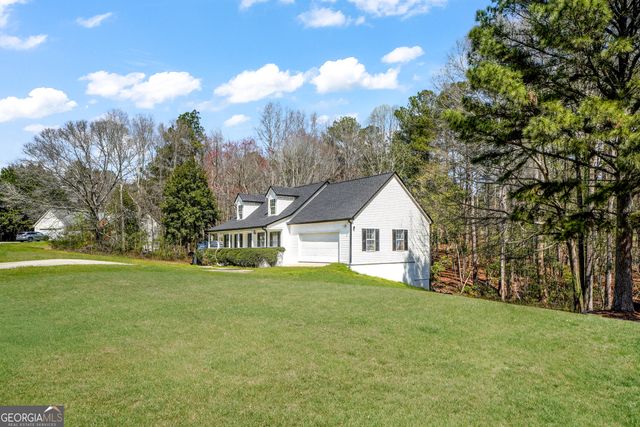 879 Spring Oak Court, Loganville, GA 30052