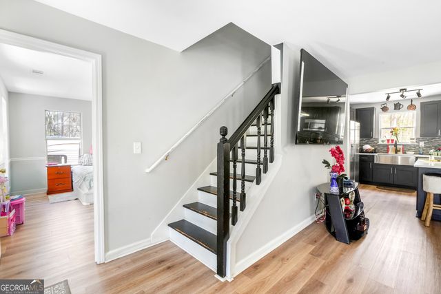 879 Spring Oak Court, Loganville, GA 30052