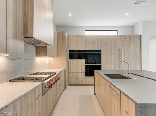 3510 Cosima Lane, Las Vegas, NV 89120