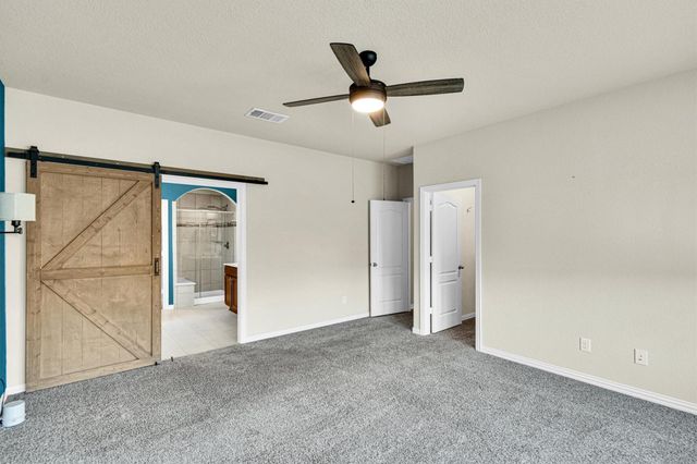 101 Double Mountain RD, Liberty Hill, TX 78642