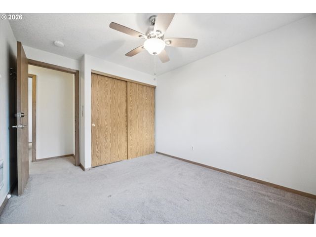 2102 Sw 7TH St, Battle Ground, WA 98604