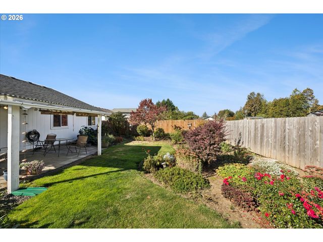 2102 Sw 7TH St, Battle Ground, WA 98604