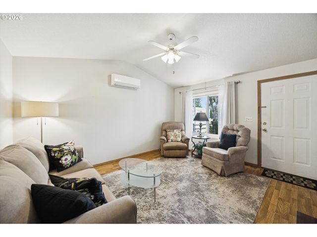 2102 Sw 7TH St, Battle Ground, WA 98604