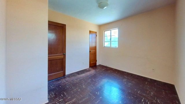 4631 E 14th Street, Tucson, AZ 85711