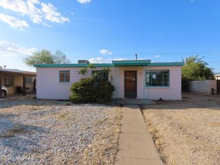 4631 E 14th Street, Tucson, AZ 85711