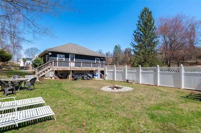 89 Baldwin Place Road, Mahopac, NY 10541