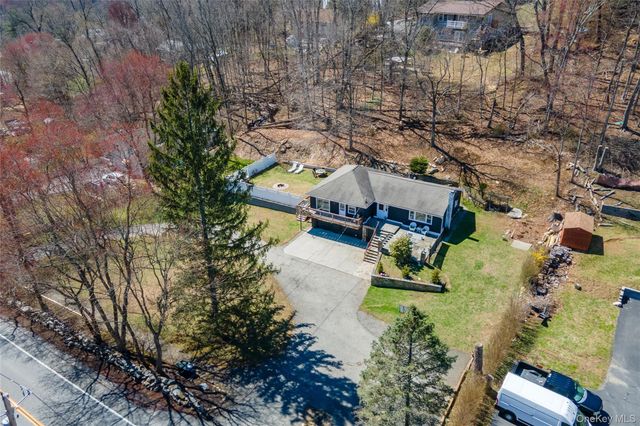 89 Baldwin Place Road, Mahopac, NY 10541
