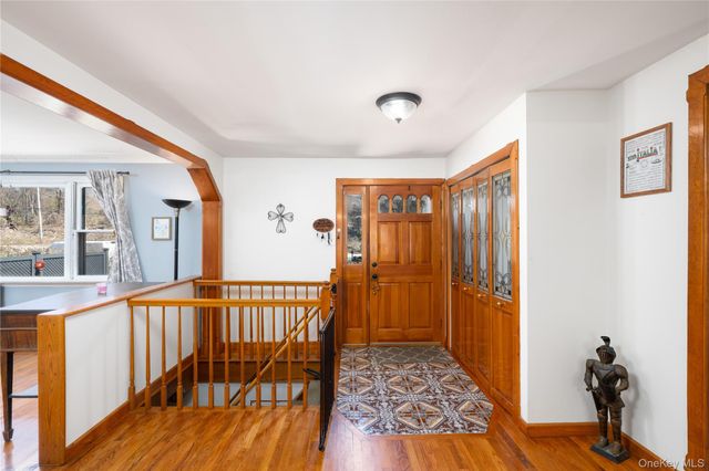 89 Baldwin Place Road, Mahopac, NY 10541