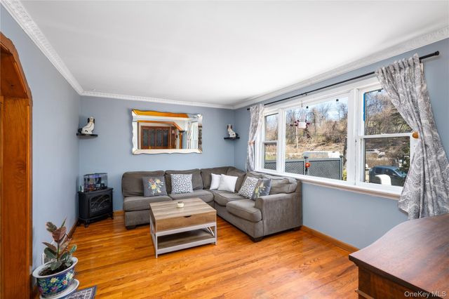 89 Baldwin Place Road, Mahopac, NY 10541
