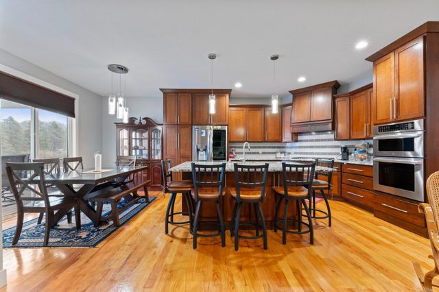 4712 Cassidy Ridge Drive NE, Rochester, MN 55906