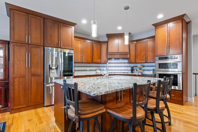 4712 Cassidy Ridge Drive NE, Rochester, MN 55906