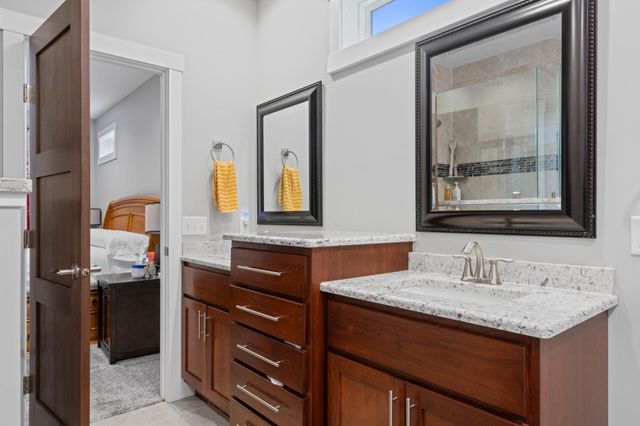 4712 Cassidy Ridge Drive NE, Rochester, MN 55906