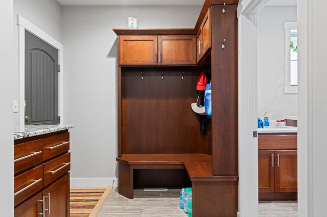 4712 Cassidy Ridge Drive NE, Rochester, MN 55906