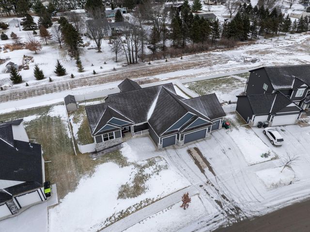 4712 Cassidy Ridge Drive NE, Rochester, MN 55906