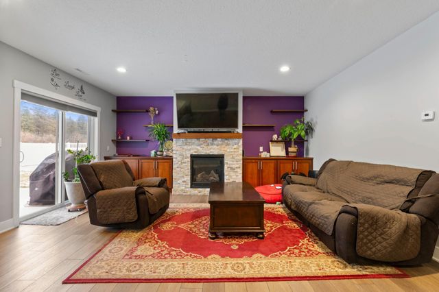 4712 Cassidy Ridge Drive NE, Rochester, MN 55906