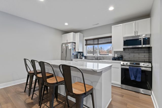 4712 Cassidy Ridge Drive NE, Rochester, MN 55906