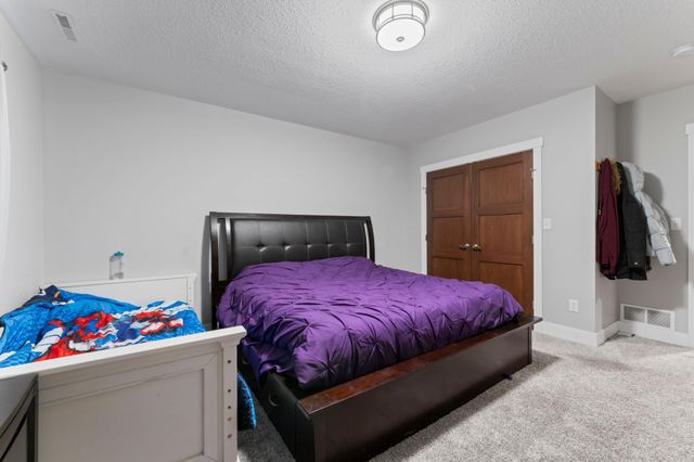 4712 Cassidy Ridge Drive NE, Rochester, MN 55906