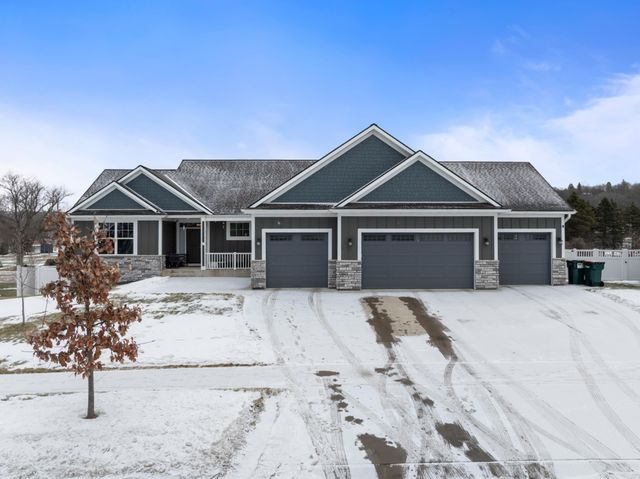 4712 Cassidy Ridge Drive NE, Rochester, MN 55906