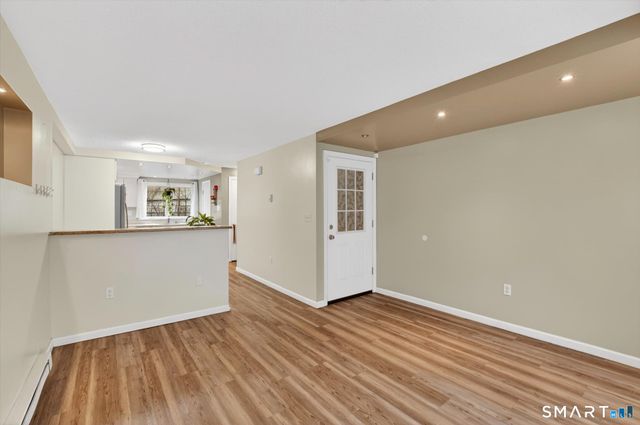 1235 East Street Apt C, New Britain, CT 06053