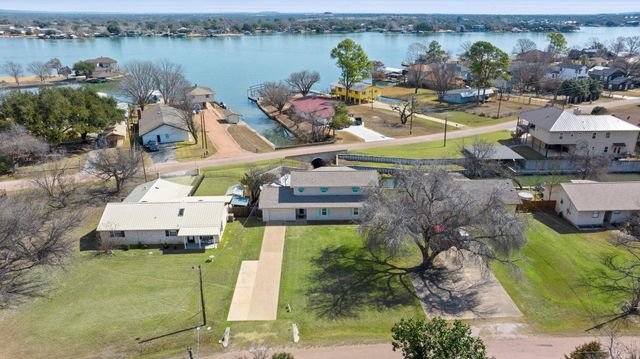 107 Channel DR, Sunrise Beach, TX 78643