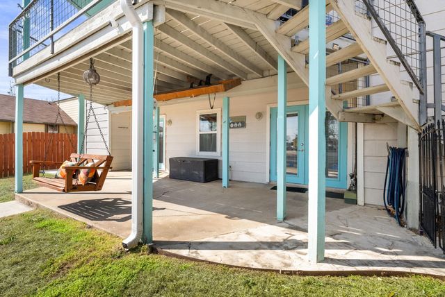 107 Channel DR, Sunrise Beach, TX 78643