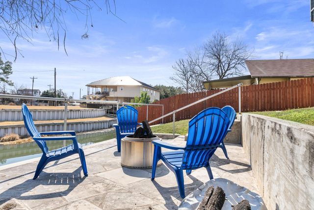 107 Channel DR, Sunrise Beach, TX 78643