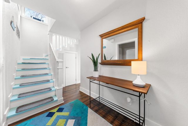 107 Channel DR, Sunrise Beach, TX 78643