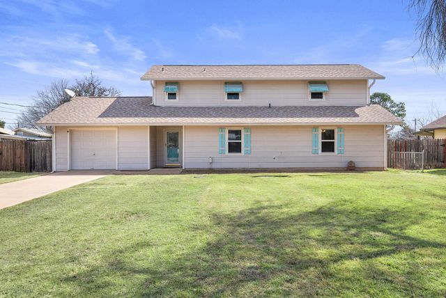 107 Channel DR, Sunrise Beach, TX 78643