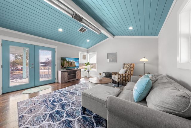 107 Channel DR, Sunrise Beach, TX 78643