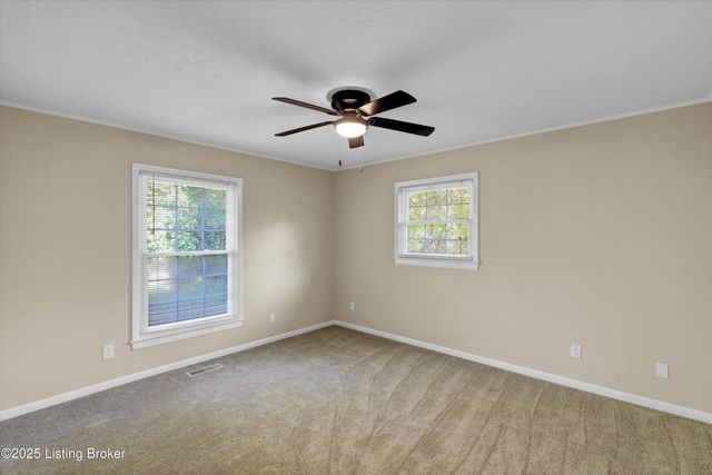 11605 Brentlinger Ln, Louisville, KY 40291