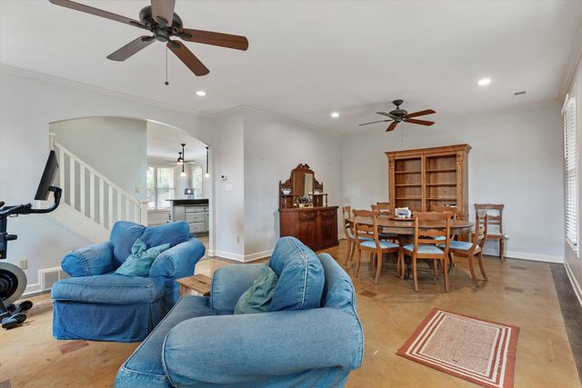 812 MEDA ST, Memphis, TN 38104