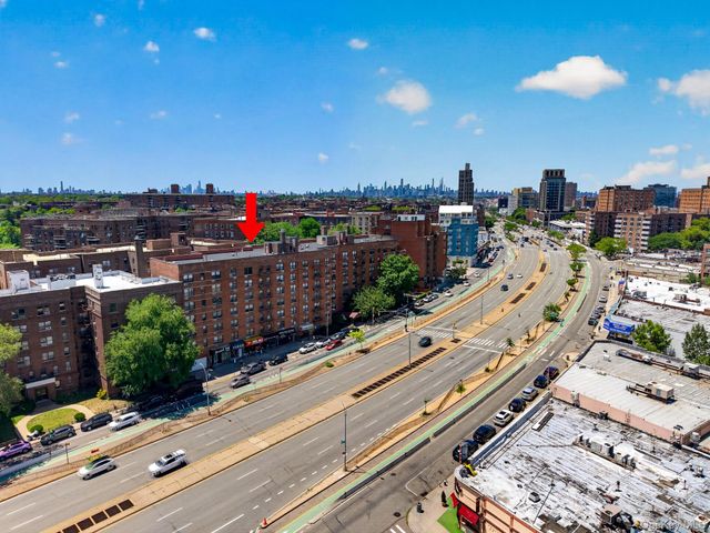 10230 Queens Boulevard 1005, Forest Hills, NY 11375
