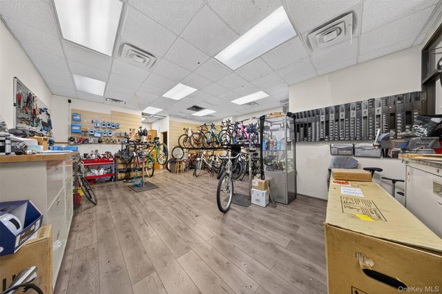 10230 Queens Boulevard 1005, Forest Hills, NY 11375