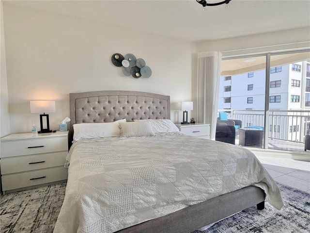 1200 GULF BOULEVARD 1001, Clearwater, FL 33767