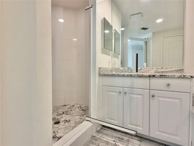 1200 GULF BOULEVARD 1001, Clearwater, FL 33767