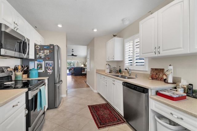 1823 ASHLEY DRIVE, Venice, FL 34292