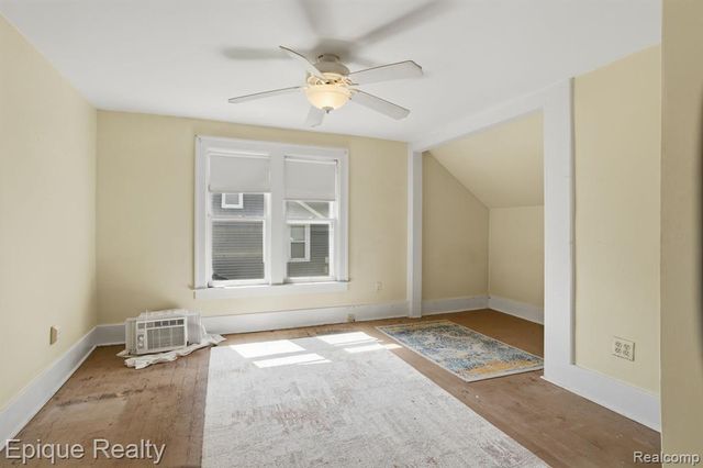 819 Tunnel Street, Port Huron, MI 48060