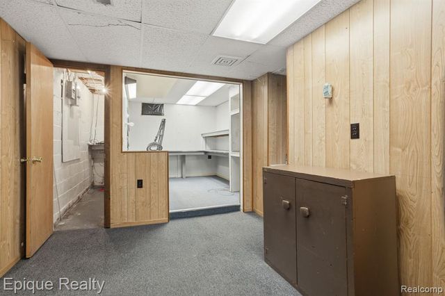 819 Tunnel Street, Port Huron, MI 48060